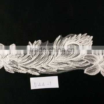 Factory supply lace manufacturer with custom sizes white guipure embroidery lace fabric