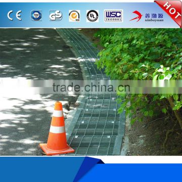 2017 China manufacturer hot dipped galvanized 25*5 steel driveway grates grating