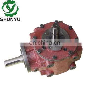 1.67 : 1 ratio pto gearbox for 70-100 HP Tractor