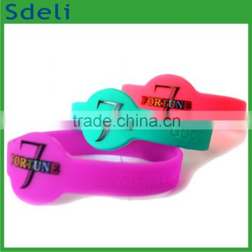 color printing custom made watch type silicone bracelet