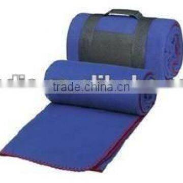 100% polyester polar fleece roll up travel blanket with handle
