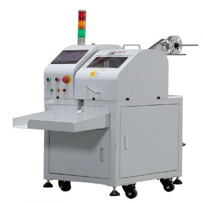 Automatic elastic material folding machine