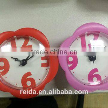 Plastic mini Fashion table suction alarm clock