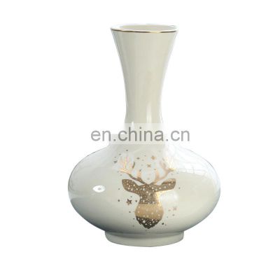 Creative and fashionable light luxury gold crack porcelain elk vase ceramic handicraft