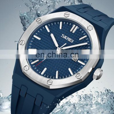 New Arrival Skmei 9299 Plastic Rubber Strap Watch Men Wrist Waterproof 30 Meters Wholesale Price