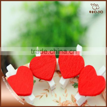 heart shape red and white color wood clip wedding decoration
