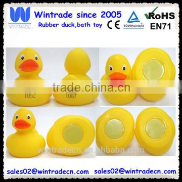 Rubber weighted 8cm duck with metal plate on the bottom