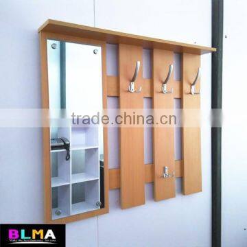 wood decorative wall shelf/ clothes shelf