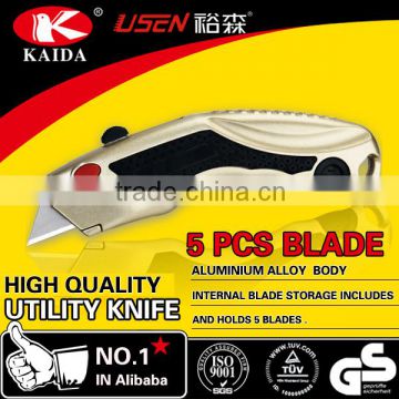 Heavy Duty Utility Cutter Knife With 5 PCS Spare Blades utility knife