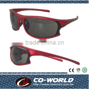Red frame design models, popular sports glasses, popular style, made in Taiwan