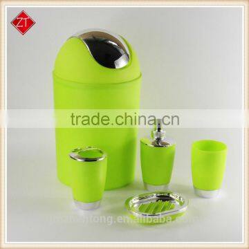 Green bathroom accessories set