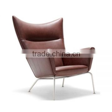 Wing chair in Vintage leather