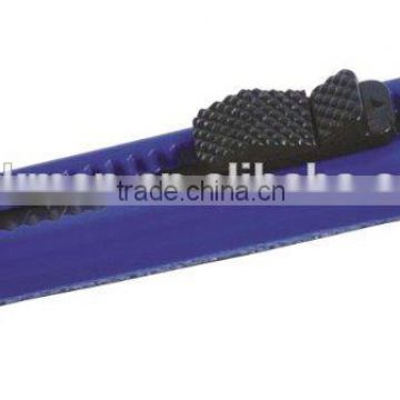 Competitive Cutter Knife With Safety Lock Systerm (SG-048)