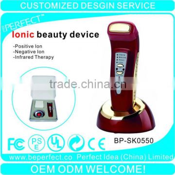 Personal care galvanic face care massager