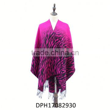 Wholesale hot selling mexican poncho history For lady