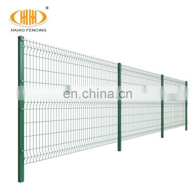 High quality decorative garden pvc coated 6 gauge v folds 3d welded curved wire mesh fence panels