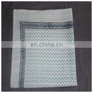 Hand made Vintage Kantha Quilt Bedspreid Blanket Throw Twin Size