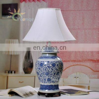 Traditional chinese ceramic blue and white porcelain vase base table lamps