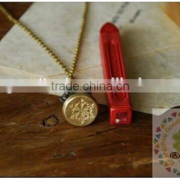 Envelop family embossing wax chain necklace