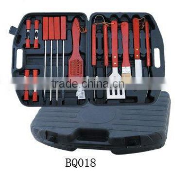 Set of 18pc tools with pp case