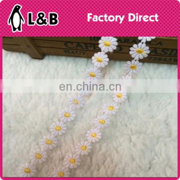 2015 new design popular fashion daisy lace trimming