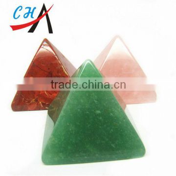 2 inches Hight Quality Pictures of Triangular Pyramid