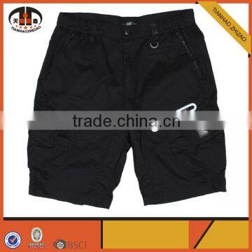New Style Men Short Track Pants Black Cargo Shorts with Zipper Pockets