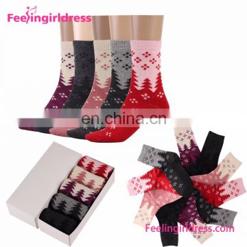 Wholesale Girl Tube Socks Custom Winter Warm Korean Socks