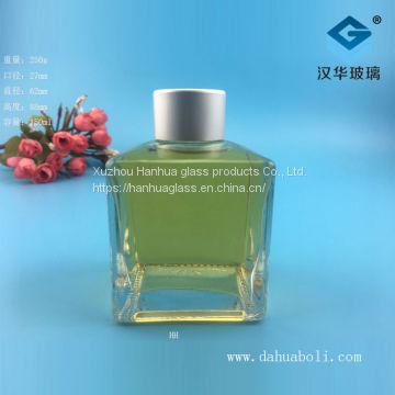 150ml square fragrant glass bottle directly sold by the  manufacturer
