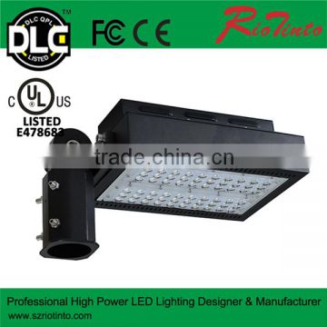 135lm/w LED Parkinglot Light Factory Direct IP65 Rating 120W led shoebox light New patented design power-saving street factory