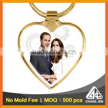 Free mould fee gold souvenir Euro british royals printed imperial keychain holder