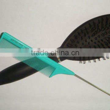 2013 hot selling with cheap price high quality carbon antistatic magnetic hair comb
