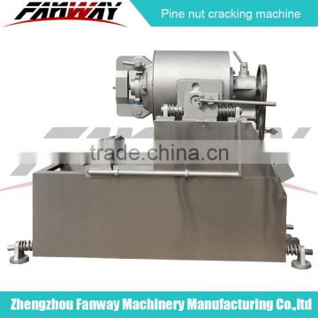 High producing capacity 150 kg / h pistachio nuts cracking machine / pistachio nuts cracker machine