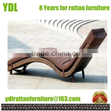 Youdeli rattan garden chaise lounge bed outdoor dining furniture