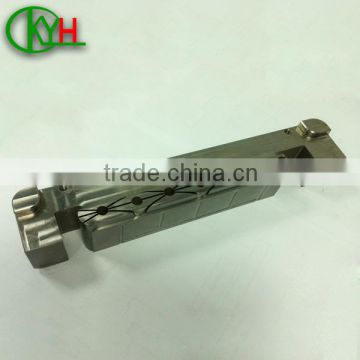 Factory price high demand cnc machining parts