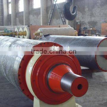 combining roll for paper machine