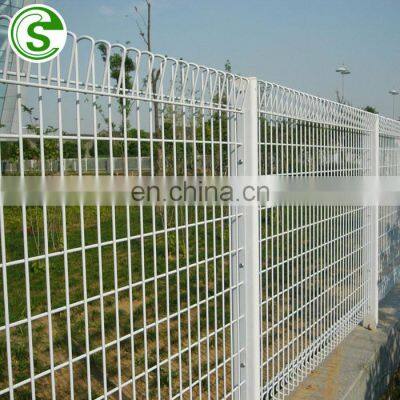 Cheap fence panels powder coated white wire brc fencing Singapore