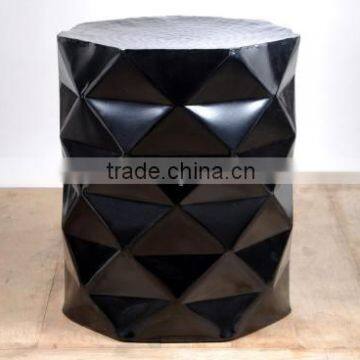 EMBOSED DIAMOND SHAPE STOOL /BALCK IRON STOOL WITH DIAMOND LOOK MANUFACTURE FROM INDIA