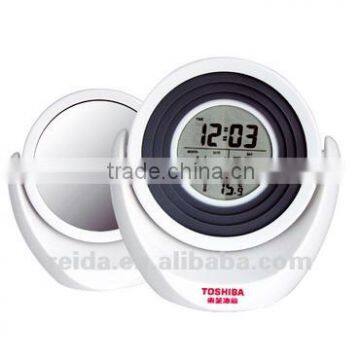 digital mirror clock