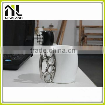 Fist shpe handle white black blank coffee promotion mug ceramic