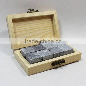 Wholesale non melting reusable OEM /ODM whisky stones chilling with wooden box