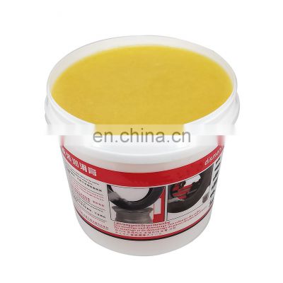 Tubeless tire changer use mounting paste with white and yellow color