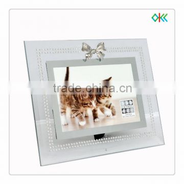 clean glass frame promotion for photo