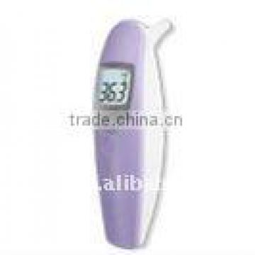 Ear IR thermometer