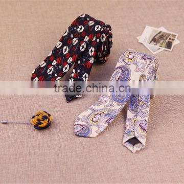 Mens Cotton Blend Flower Patterned Neck Tie