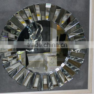 Round beveled mirror