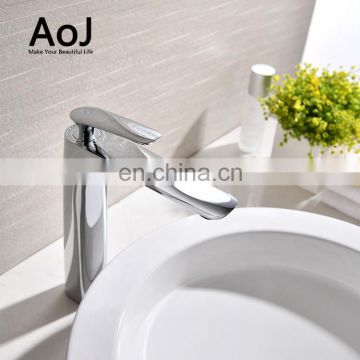 New style hot sale  factory supplying basin faucet modern single lever handle wash sink basin faucet