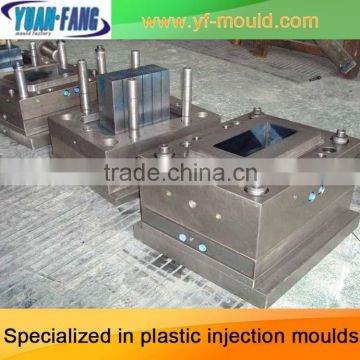 2015 New Technology Custom Plastic Injection Mould