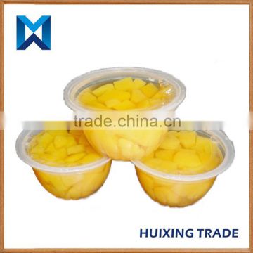 4OZ easy open Yellow Peach Cubes in Fruit Cup