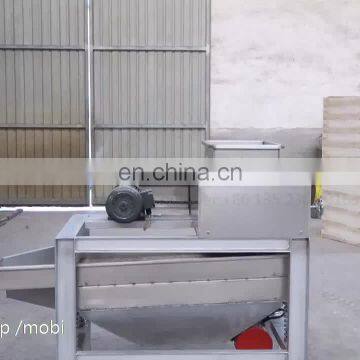 Pistachio Granulator Cutter Grading Almond Chopper Peanut Cutting Cashew Nut Almond Crushing Machine